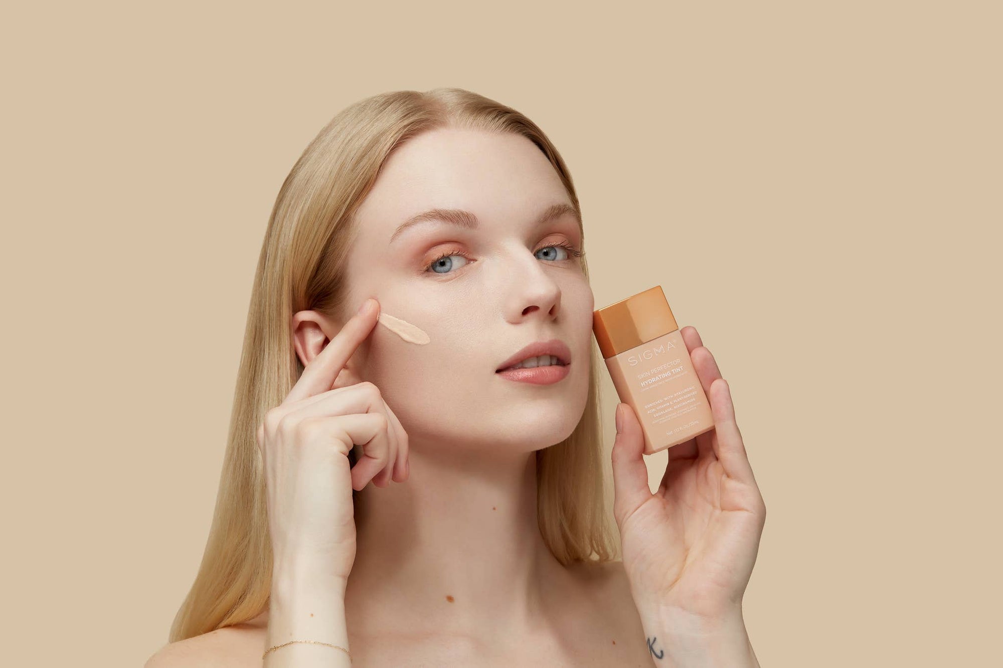 SIGMA Skin Perfector Hydrating Tint - 1