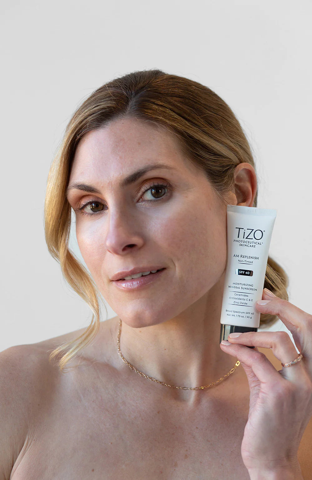 TIZO® AM Replenish SPF 40